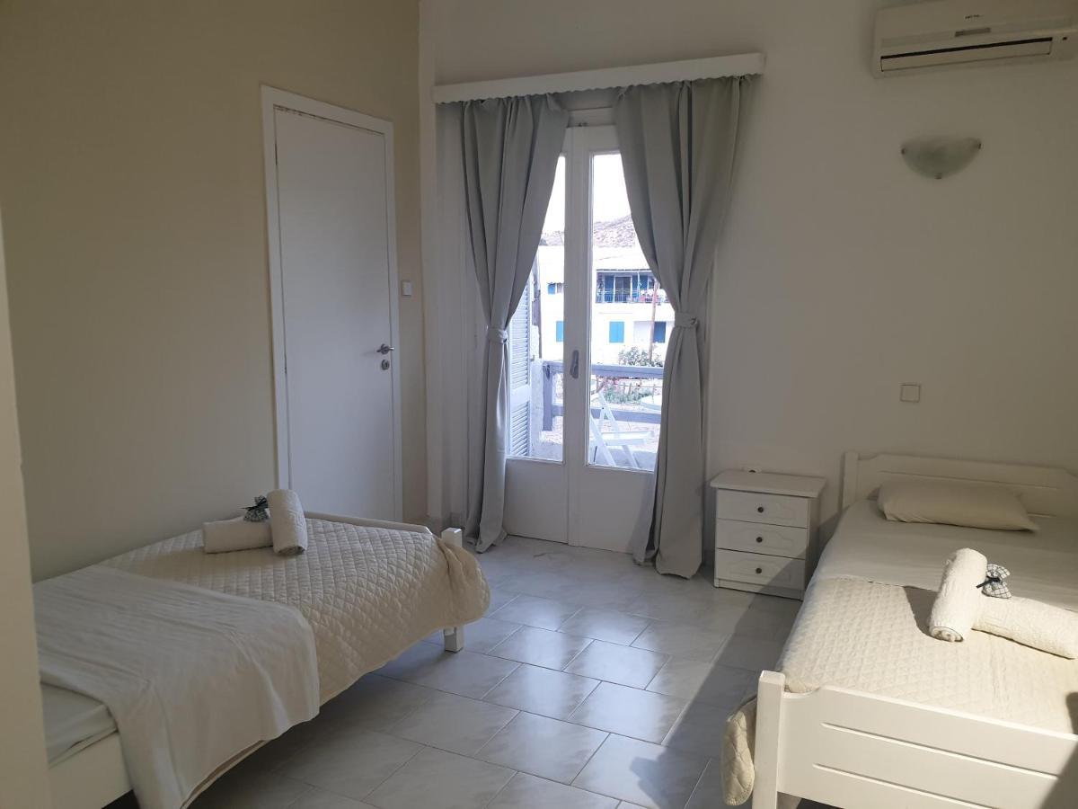 Syros Holidays Vari  ภายนอก รูปภาพ