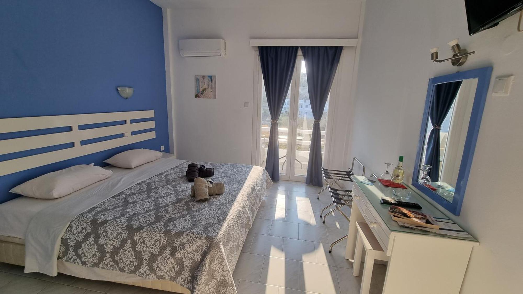 Syros Holidays Vari  ภายนอก รูปภาพ