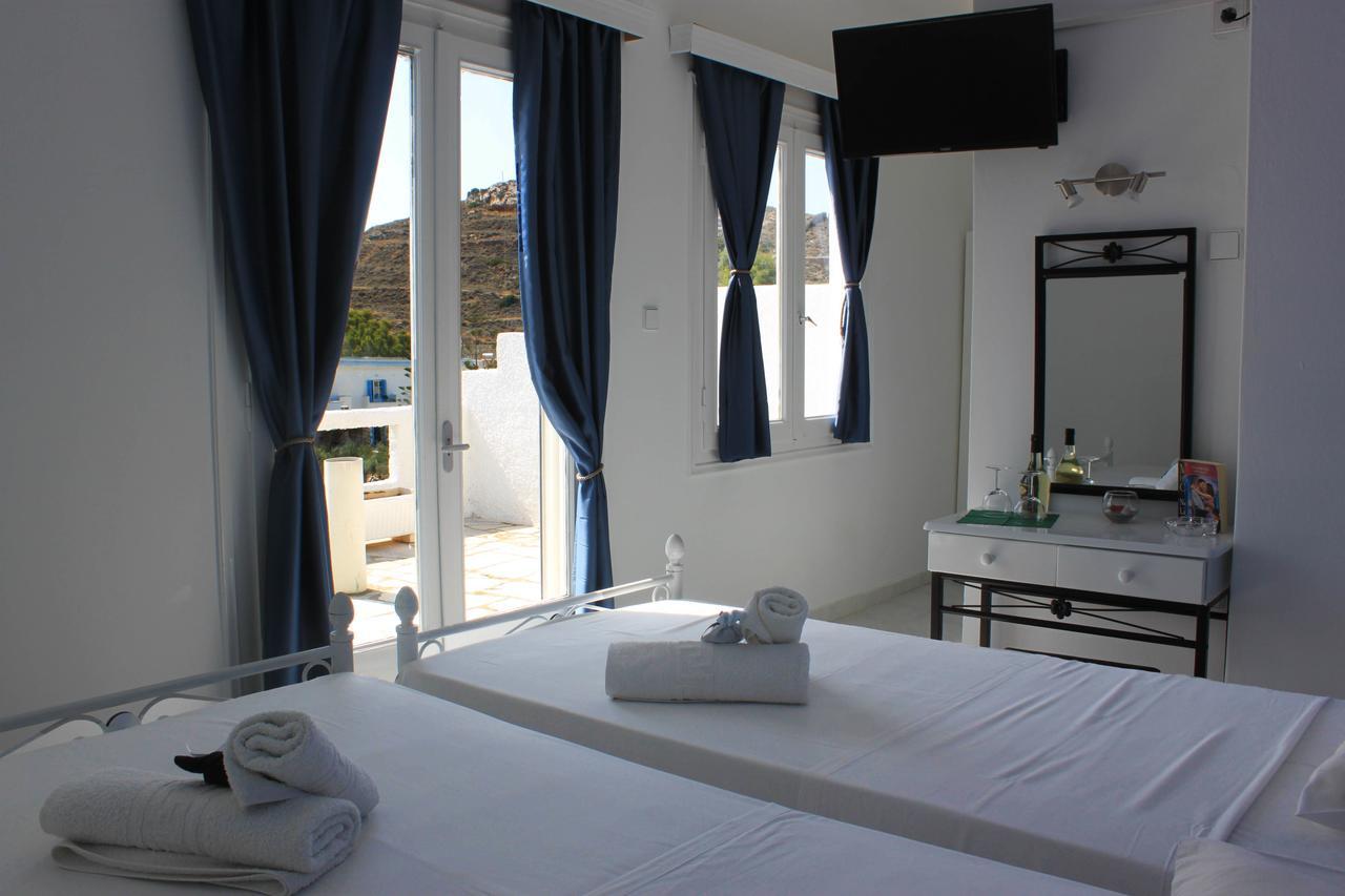 Syros Holidays Vari  ภายนอก รูปภาพ