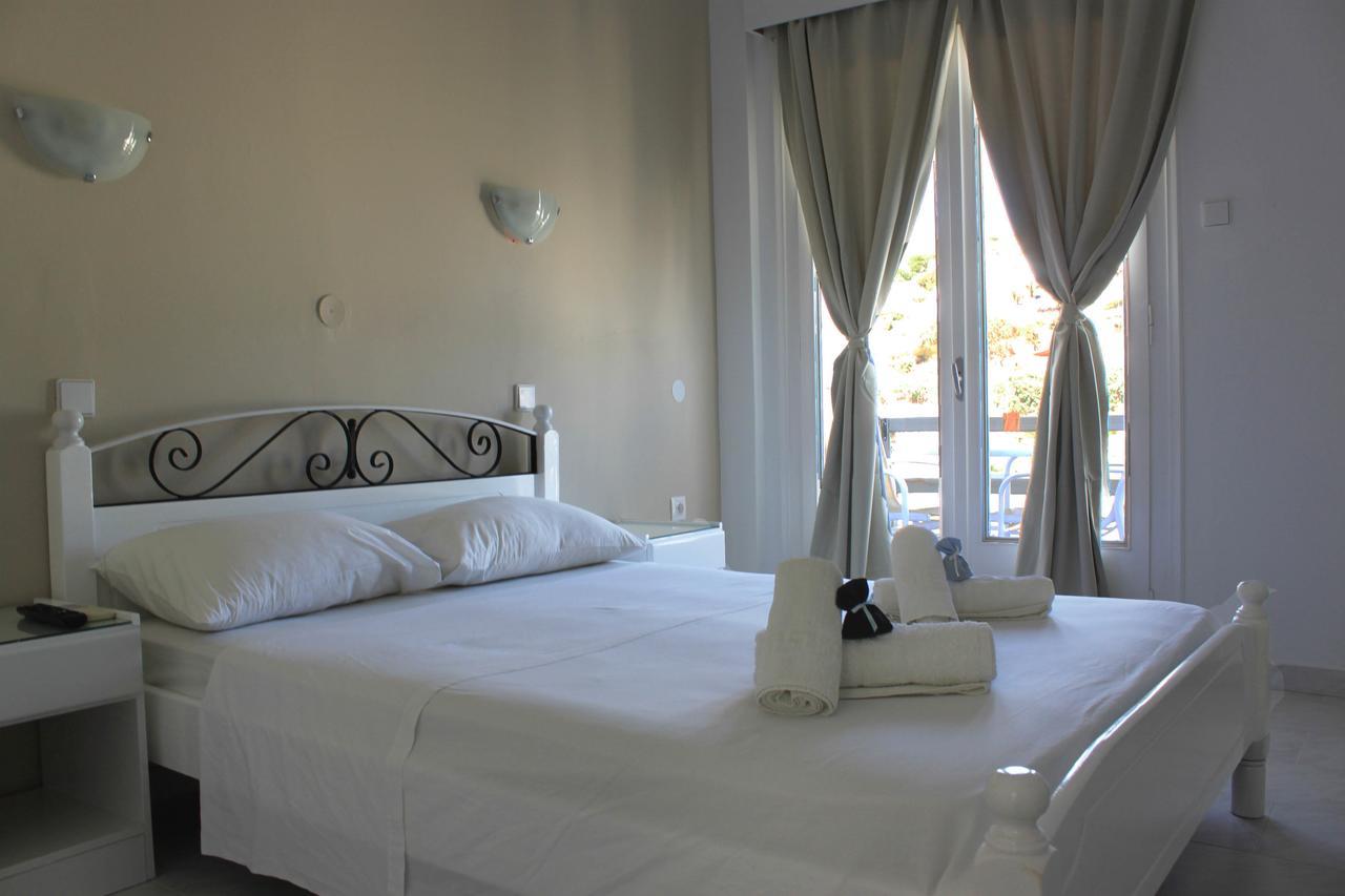 Syros Holidays Vari  ภายนอก รูปภาพ