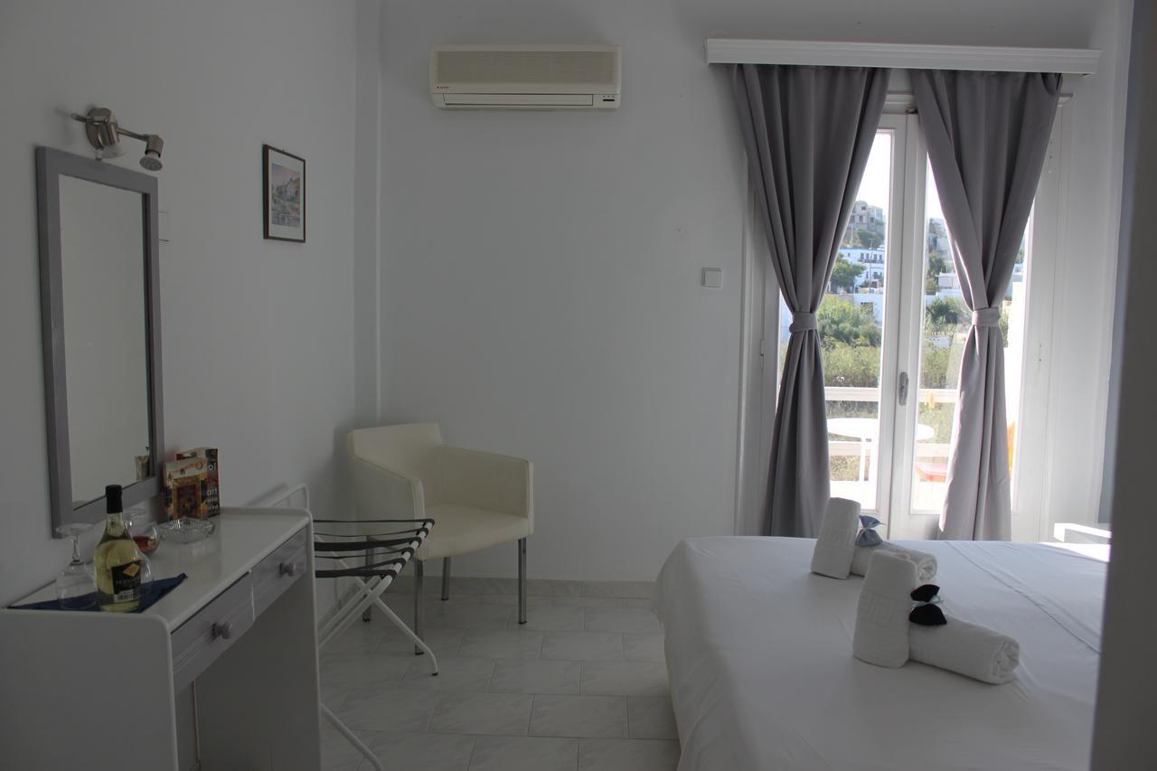Syros Holidays Vari  ภายนอก รูปภาพ